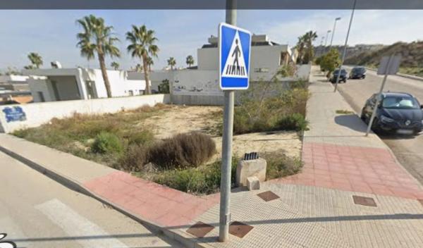 Terreno en calle Puig Campana s/n