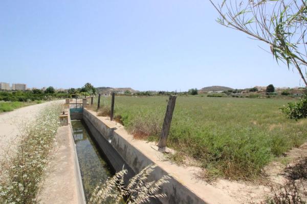 Terreno en La Huerta, Polígono 8 s/n