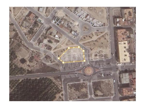 Terreno en Los Montesinos