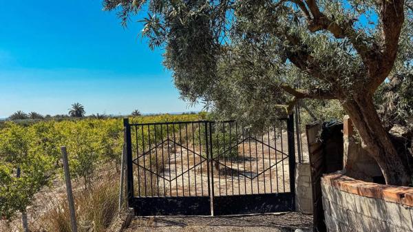 Terreno en Partida Derramador