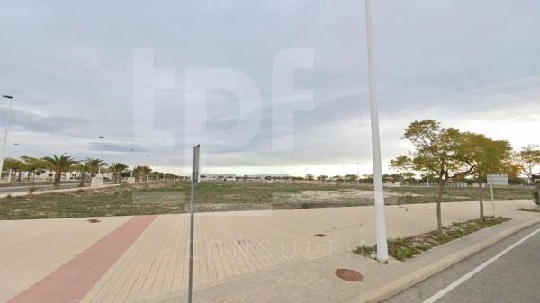 Terreno en calle Marqués de Laplace