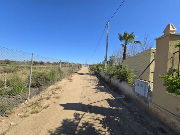 Terreno en Partida Perleta