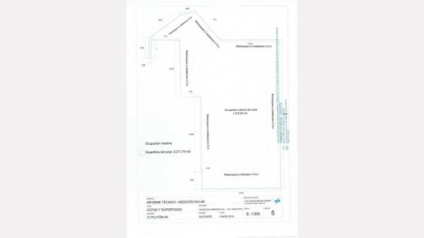 Terreno en Barrio Ciudad de Asís - Font-Calent - El Bacarot