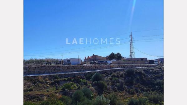Terreno en calle d'Aigües