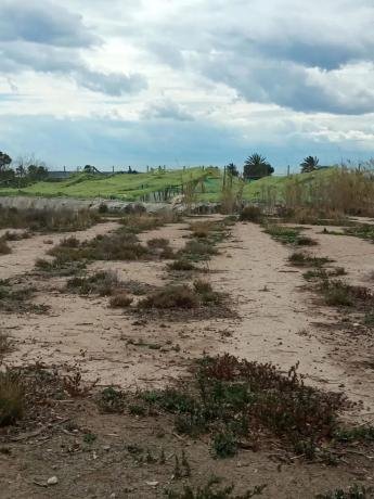 Terreno en via Sense Nom