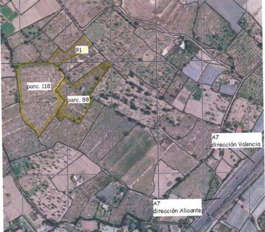 Terreno en Partida Penyetes, 29