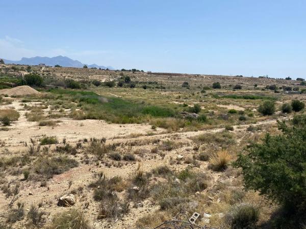 Terreno en camino Del Soldat