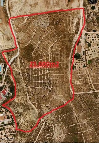 Terreno en camino Del Soldat