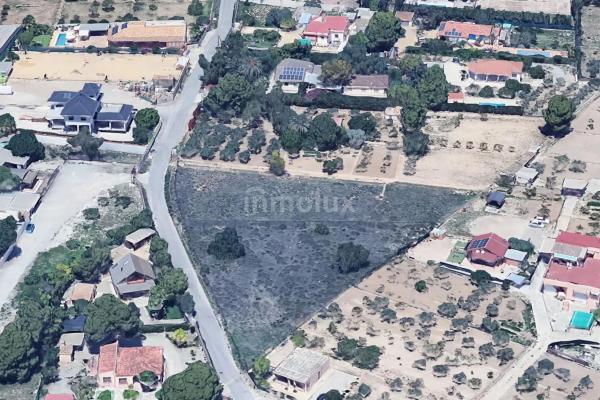 Terreno en camino Juncaret