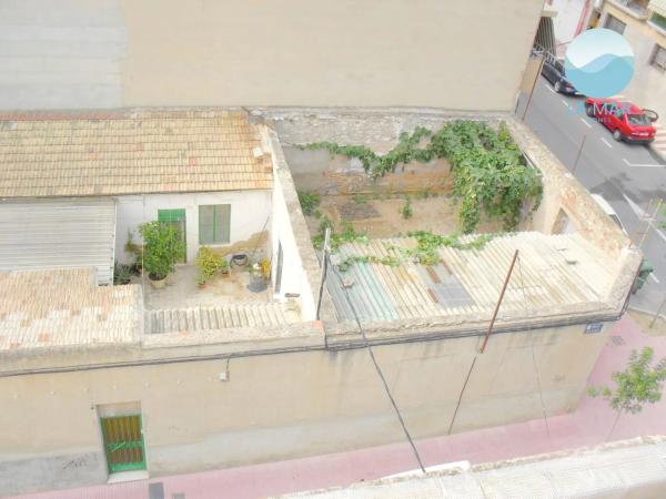 Terreno en calle Alcoy