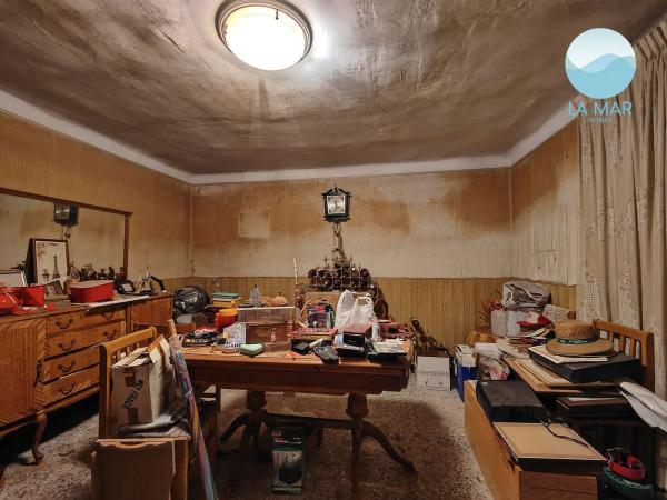 Terreno en calle Alcoy