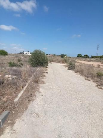 Terreno en Los Girasoles