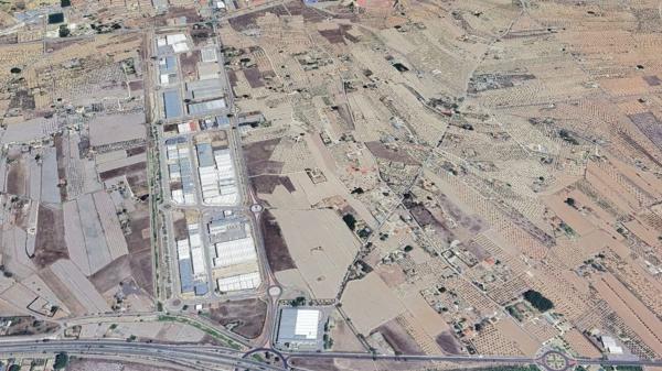 Terreno en senda de Valencia