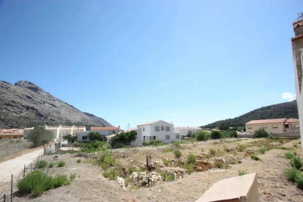 Terreno en Benichembla