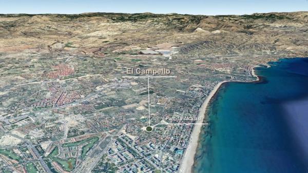 Terreno en calle de Dragonera