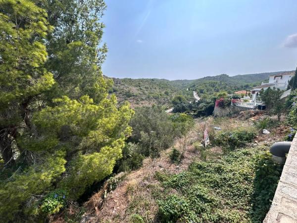 Terreno en calle Ametla, 49