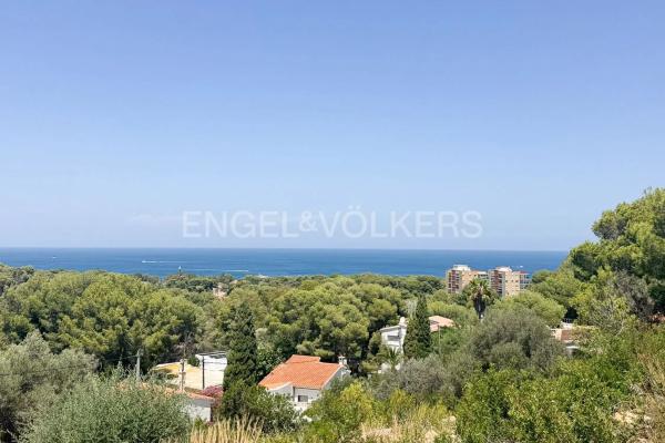 Terreno en Les Rotes/Las Rotas