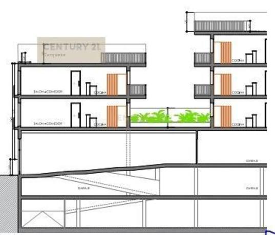 Terreno en calle Balbina Valverde