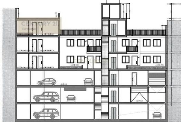 Terreno en calle Balbina Valverde