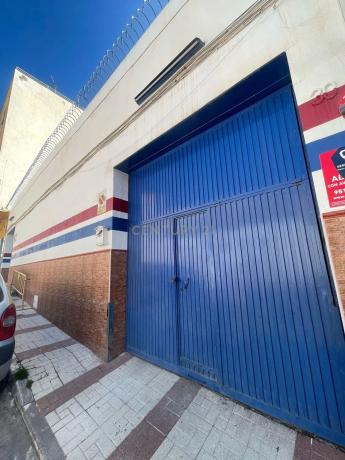 Terreno en calle Balbina Valverde