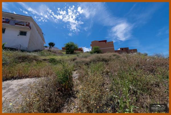 Terreno en calle el Oboe