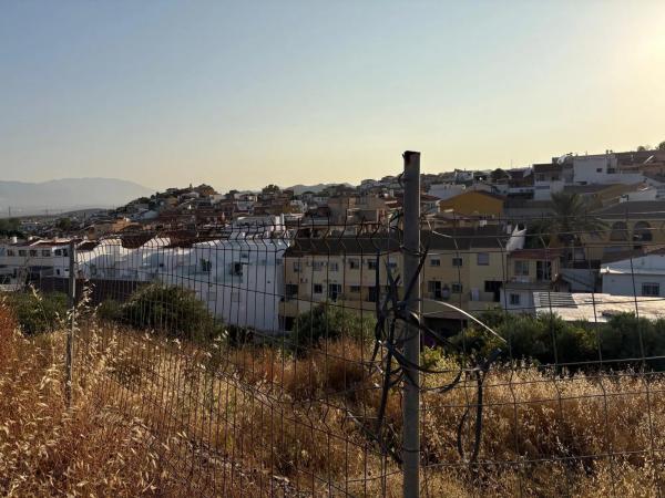 Terreno en calle Poeta Gloria Fuertes