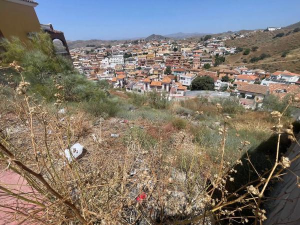 Terreno en Barrio Fuente Alegre - El Chaparral - Los Morales