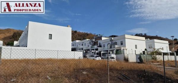 Terreno en Barrio Campanillas