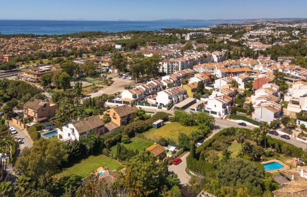 Terreno en avenida Pernet