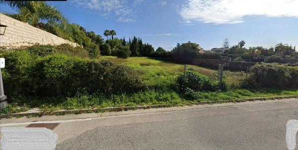 Terreno en avenida de Europa