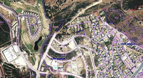 Terreno en avenida del Fuego