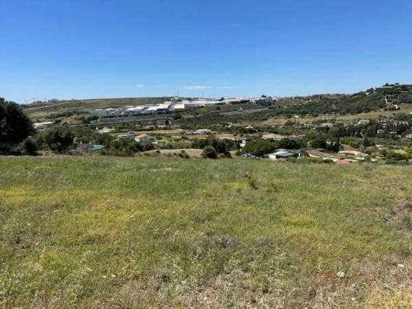 Terreno en calle Monterroso