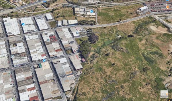 Terreno en calle Juan de Herrera