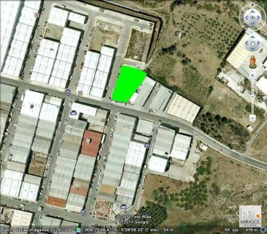 Terreno en calle Juan de Herrera