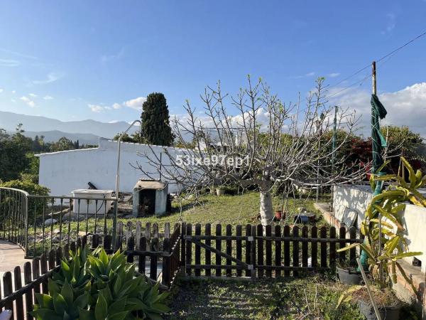 Terreno en Barrio Parque Central