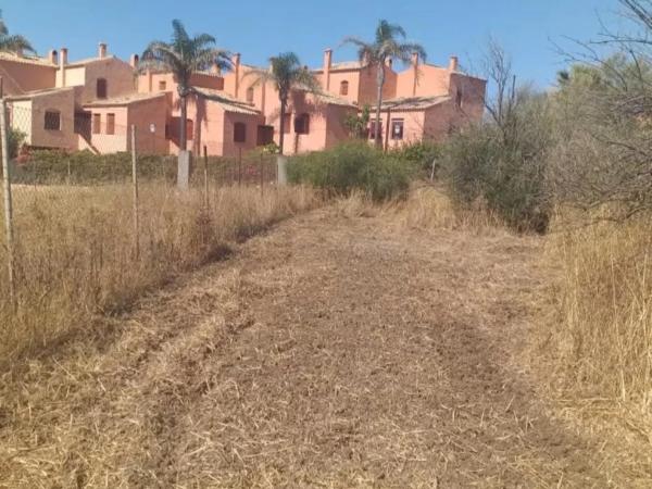 Terreno en calle Casas del Padrón