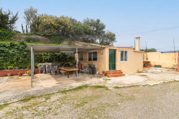 Terreno en Barrio Las Lomas