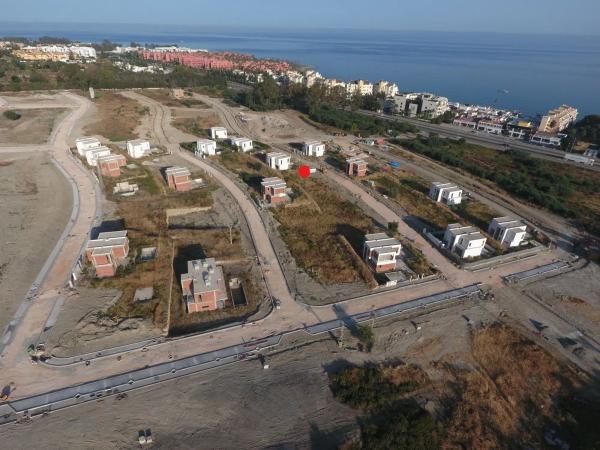 Terreno en calle Periana, 56