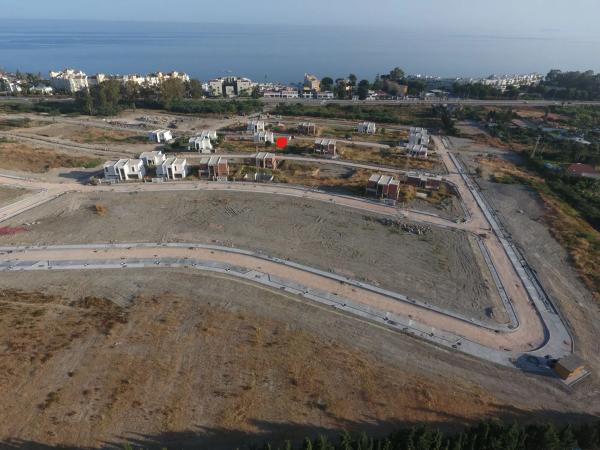 Terreno en calle Periana, 56