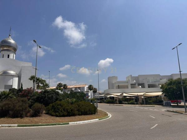 Terreno en calle los Almendros, 23