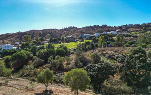 Terreno en avenida Sierra Nevada, 1