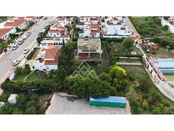 Terreno en Alcorrín