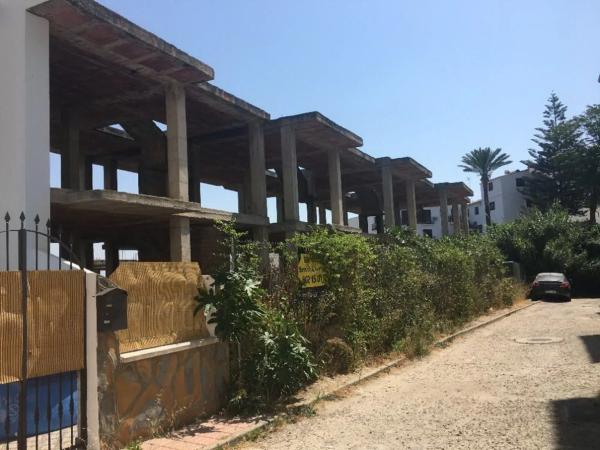 Terreno en calle El Jazmín, 15