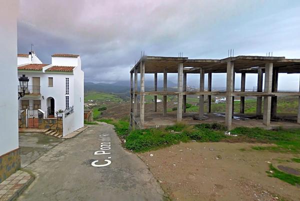 Terreno en calle Cruces