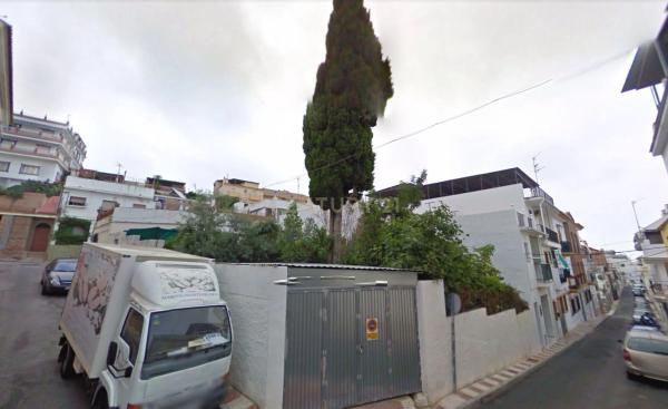 Terreno en calle Velarde, 127