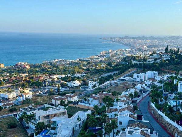 Terreno en calle Rododendro s/n