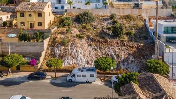 Terreno en avenida de la Libertad