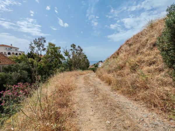 Terreno en calle el Olmedo, 30 p