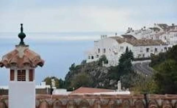 Terreno en calle Velarde