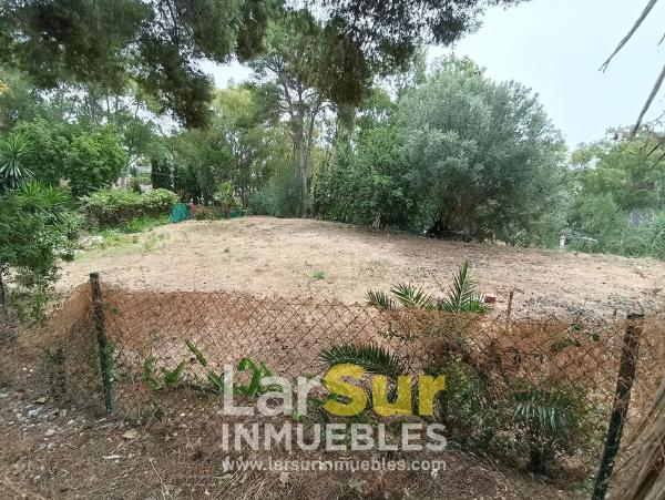 Terreno en calle Torcal, 7 b